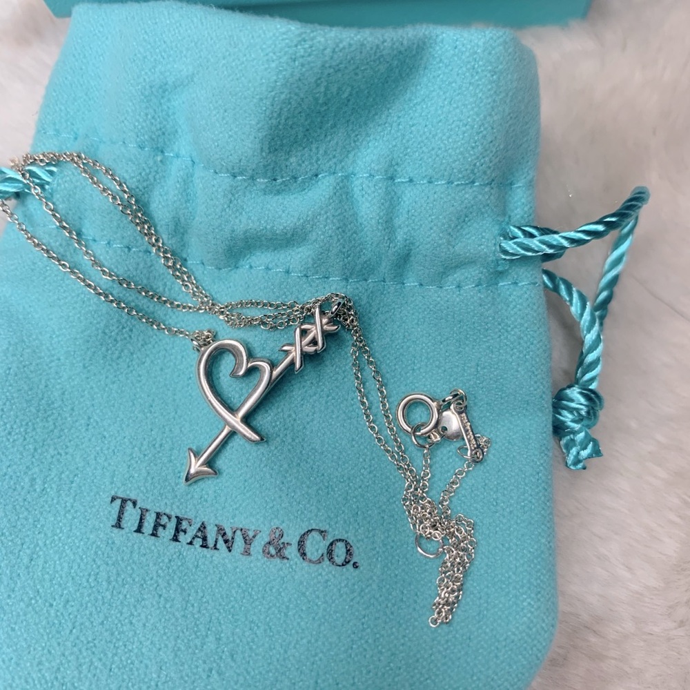 Tiffany & co. Heart and arrow Necklace